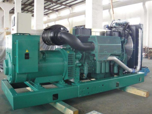 诸城便携静音：租赁无声发电机组，便携式解决能源需求